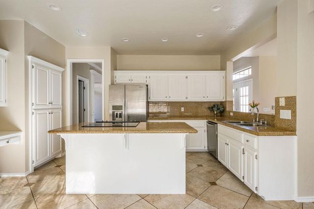 2416 Glen Hollow Road, Edmond, OK 73034