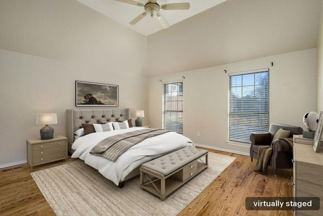 2416 Glen Hollow Road, Edmond, OK 73034