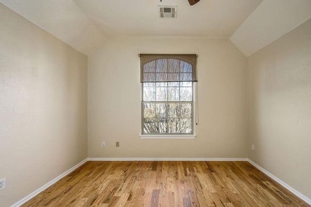 2416 Glen Hollow Road, Edmond, OK 73034