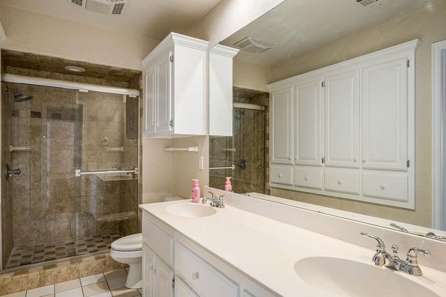 2416 Glen Hollow Road, Edmond, OK 73034