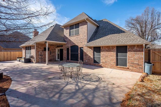 2416 Glen Hollow Road, Edmond, OK 73034