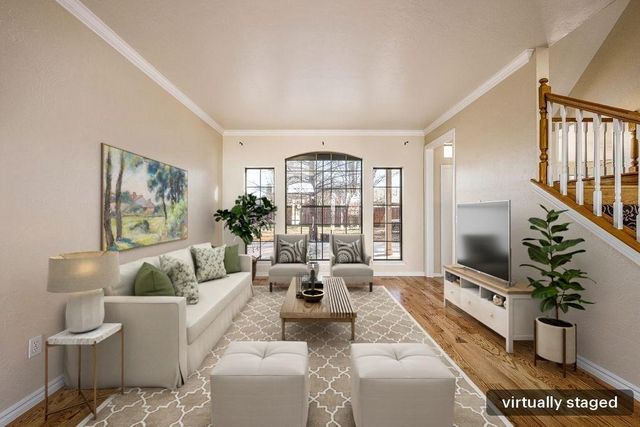 2416 Glen Hollow Road, Edmond, OK 73034