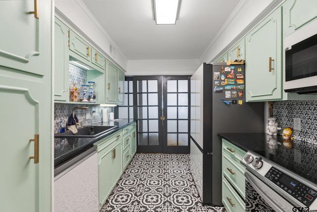 224 La Jolla, Athens, TX 75751