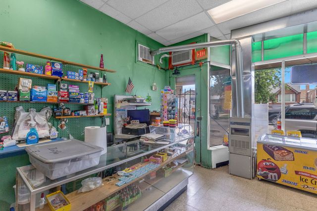 6706 16th Street, Berwyn, IL 60402