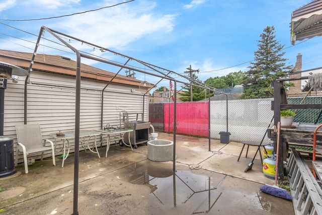 6706 16th Street, Berwyn, IL 60402