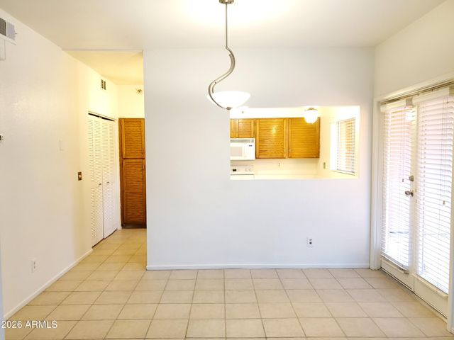 154 W 5TH Street 152, Tempe, AZ 85281