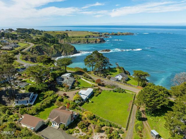 11251 Lansing Street, Mendocino, CA 95460