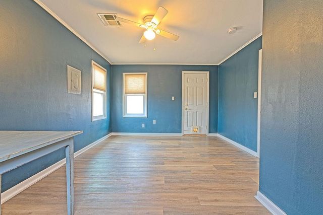 616 E Maple Avenue, Stillwater, OK 74074