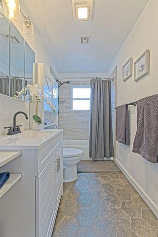 616 E Maple Avenue, Stillwater, OK 74074