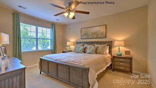 637 17th Avenue Drive NE, Hickory, NC 28601