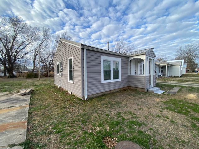 417 Coyne Street, Miami, OK 74354