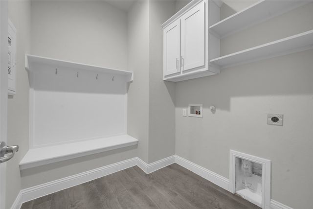 919 Hondo Lane, Mansfield, TX 76063
