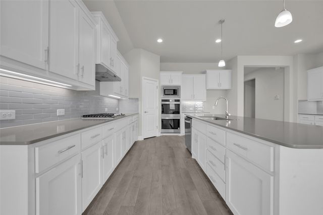 919 Hondo Lane, Mansfield, TX 76063