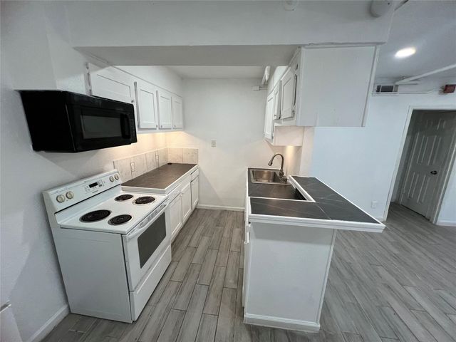 5911 Grace Lane 1, Houston, TX 77021