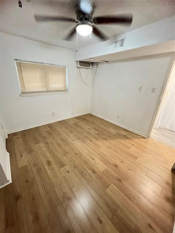 5911 Grace Lane 1, Houston, TX 77021