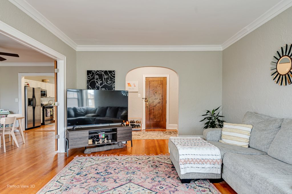 6203 N Oakley Avenue 3, Chicago, IL 60659 — photo 5