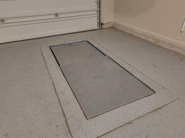 18505 Melogold Drive, Edmond, OK 73012