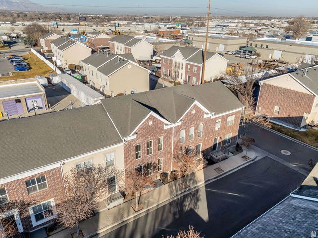 4778 S HUNTLY DR, Murray, UT 84107