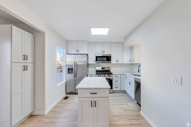 4778 S HUNTLY DR, Murray, UT 84107