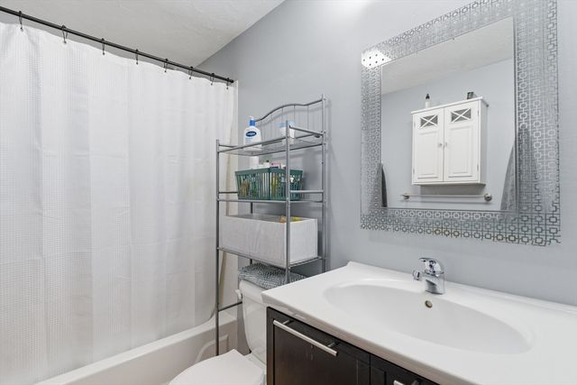 881 Harrison Ave 1, Boston, MA 02118