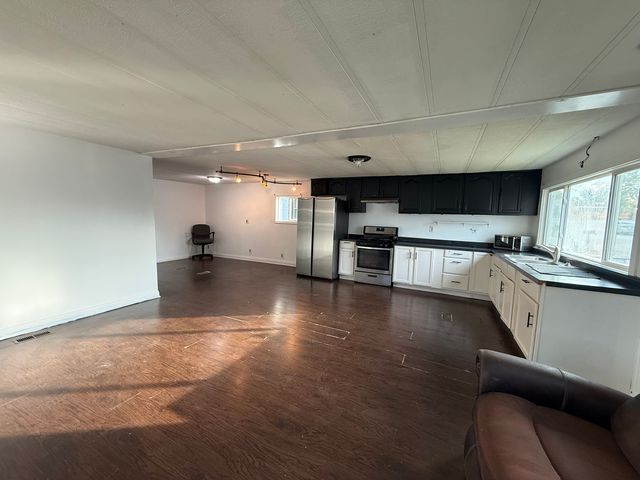 123 Knollwood Circle, Matteson, IL 60443