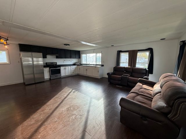 123 Knollwood Circle, Matteson, IL 60443