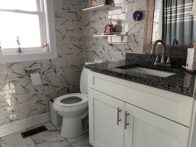 11354 S Harvard Avenue, Chicago, IL 60628