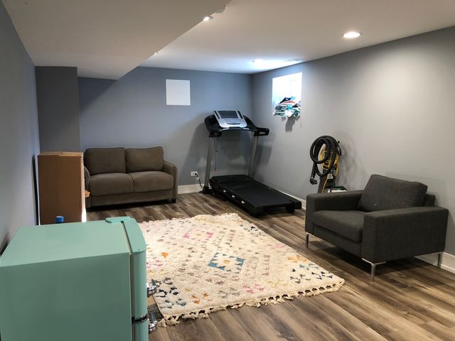 11354 S Harvard Avenue, Chicago, IL 60628