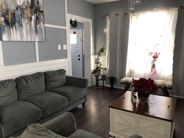 11354 S Harvard Avenue, Chicago, IL 60628