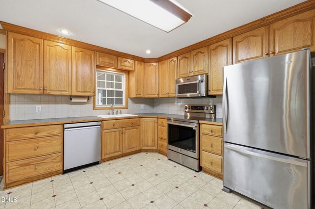 3801 W Allen Street W, Raleigh, NC 27603