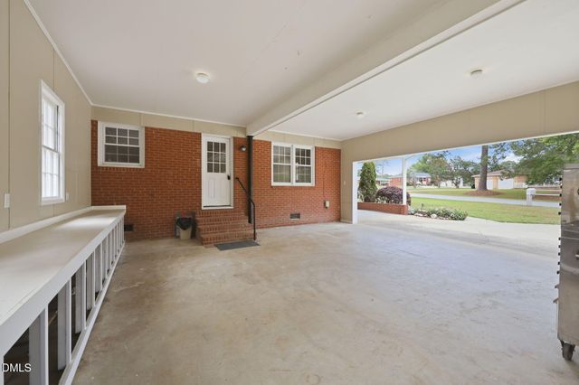3801 W Allen Street W, Raleigh, NC 27603