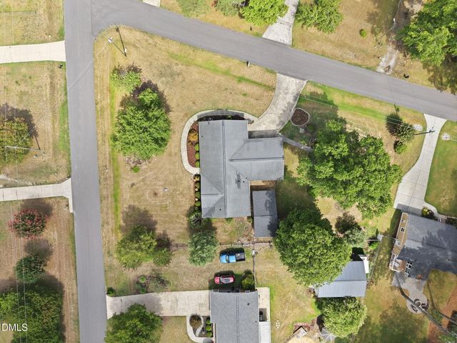 3801 W Allen Street W, Raleigh, NC 27603