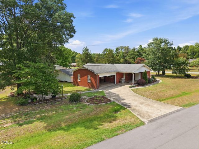 3801 W Allen Street W, Raleigh, NC 27603