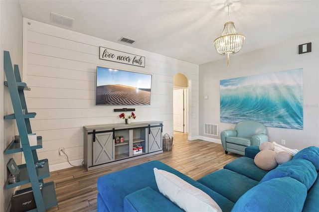 9319 MARSH OAKS COURT, Orlando, FL 32832