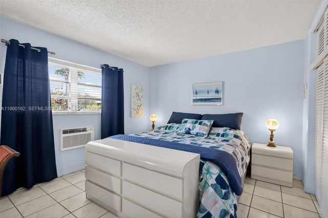 16901 NE 13th Avenue 108, Miami, FL 33162