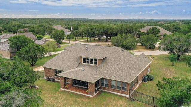 10807 Zedernholz Run, New Braunfels, TX 78132