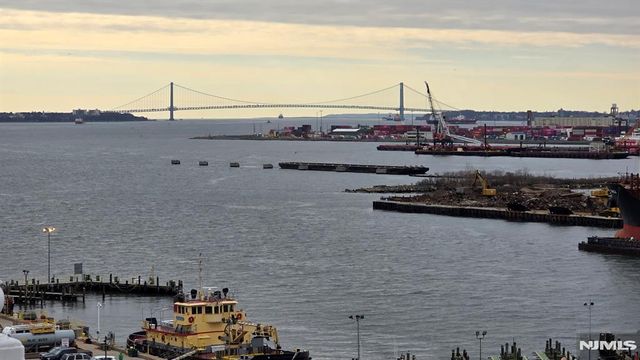 100-81 Shearwater, Jersey City, NJ 07305