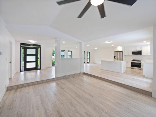 4904 CASPIAN COURT, Orlando, FL 32819