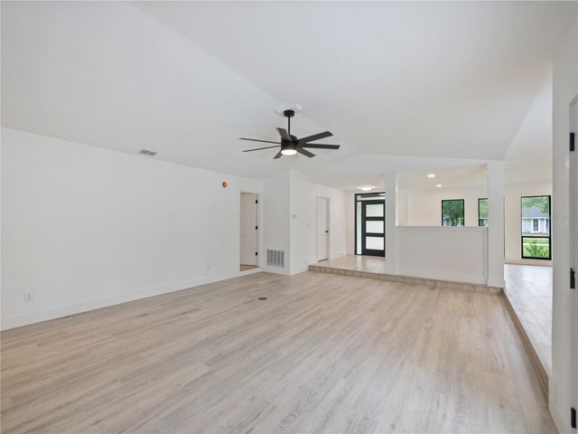 4904 CASPIAN COURT, Orlando, FL 32819