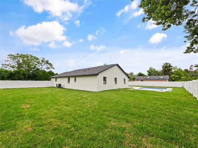 4904 CASPIAN COURT, Orlando, FL 32819