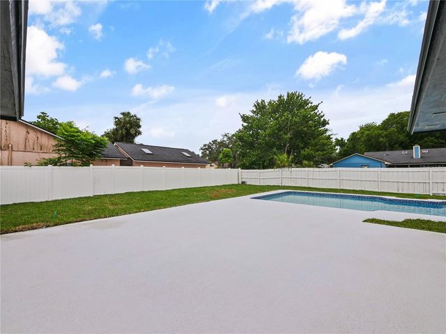4904 CASPIAN COURT, Orlando, FL 32819