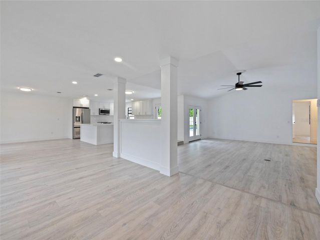 4904 CASPIAN COURT, Orlando, FL 32819