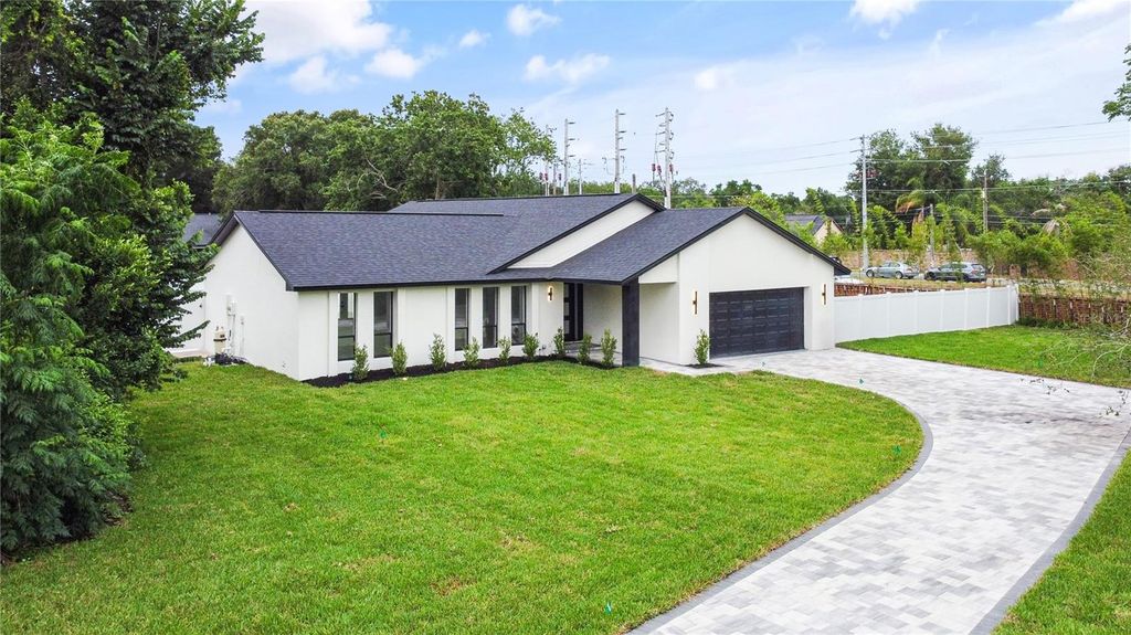 Image 22 of property listing at 4904 CASPIAN COURT, Orlando, FL 32819