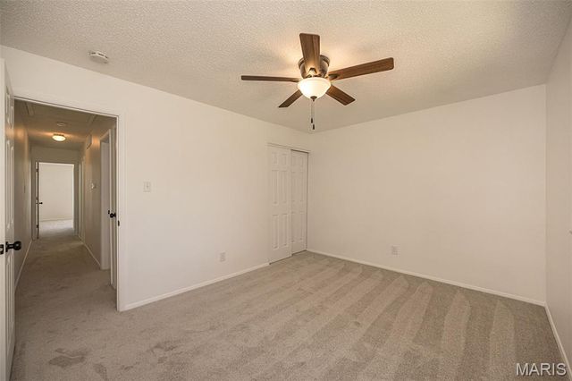 3867 Watersedge Drive, Florissant, MO 63034