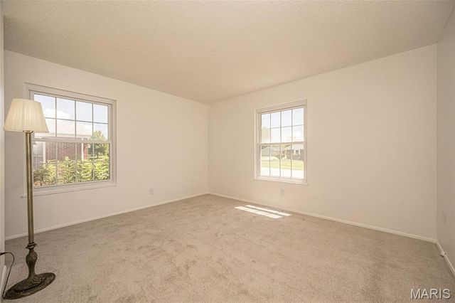 3867 Watersedge Drive, Florissant, MO 63034