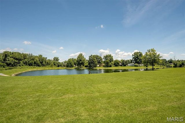 3867 Watersedge Drive, Florissant, MO 63034
