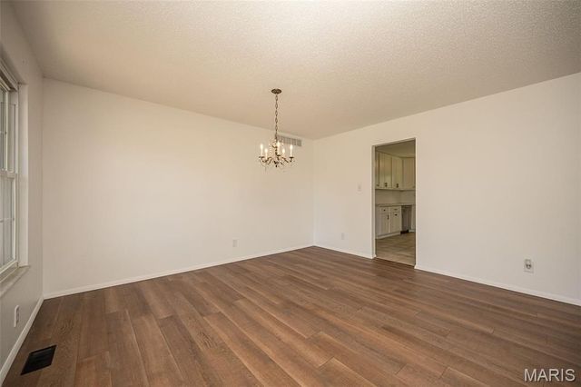 3867 Watersedge Drive, Florissant, MO 63034