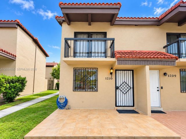 1807 SW 107th Avenue 2210, Miami, FL 33165