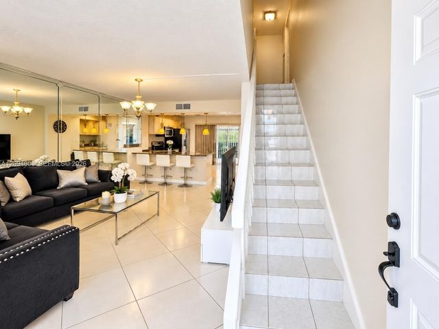 1807 SW 107th Avenue 2210, Miami, FL 33165