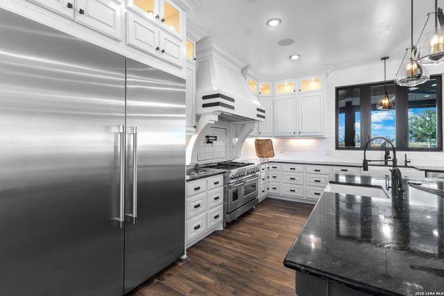 2021 Fm 3240, Bandera, TX 78003